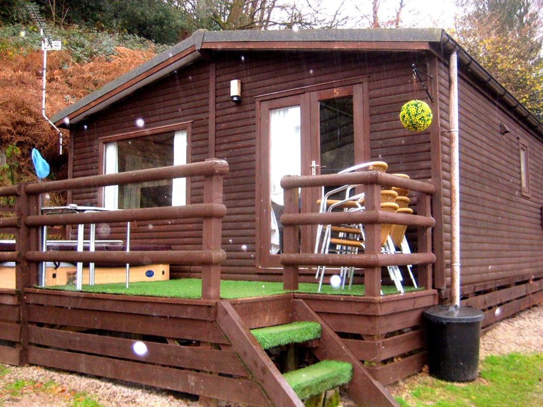The Raddle Inn Log Cabins Croxden Екстер'єр фото